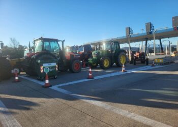 Αιτωλοακαρνανία: Κλειστή η Ιόνια οδός – Από την παλιά εθνική οδό οι μετακινήσεις (φωτο)