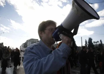 ΑΔΕΔΥ: 24ωρη πανελλαδική πανδημοσιοϋπαλληλική απεργία στις 16/12