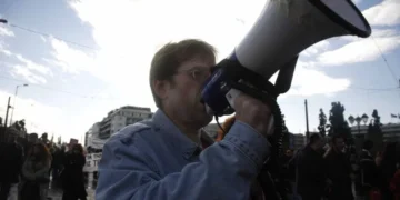 ΑΔΕΔΥ: 24ωρη πανελλαδική πανδημοσιοϋπαλληλική απεργία στις 16/12