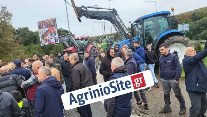 Κλιμακώνουν οι αγρότες: Μπλόκα στα διόδια Αγγελοκάστρου και στο Άκτιο (φωτο -βίντεο)