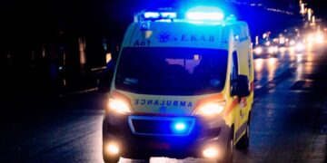 Αγρίνιο: Σοβαρός τραυματισμός δικυκλιστή σε τροχαίο στο Δοκίμι – Διασωληνώθηκε στο νοσοκομείο