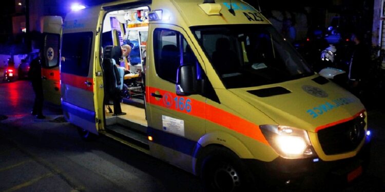 Αρχοντοχώρι Ξηρομέρου: Εκτροπή αυτοκινήτου – Χωρίς τις αισθήσεις του ανασύρθηκε ο οδηγός