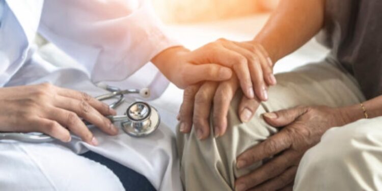 Πρωτοποριακή θεραπεία με βλαστοκύτταρα ανέστρεψε τη νόσο Πάρκινσον σε κλινική δοκιμή