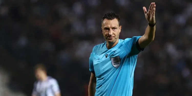 O Γερμανός Σβεν Γιαμπλόνσκι διαιτητής του Άρης – Ολυμπιακός