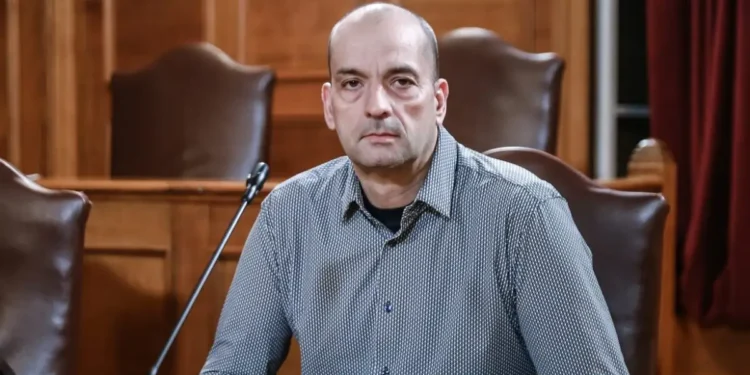 ΟΠΕΚΕΠΕ: «Η Ferrari αγοράστηκε με χρήματα της μάνας μου» λέει ο Χρήστος Μαγειρίας