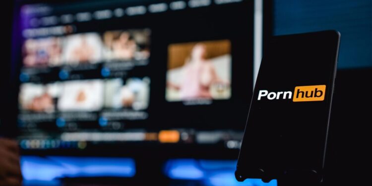 Τι έψαξαν στο Pornhub το 2025 – Η top αναζήτηση στην Ελλάδα