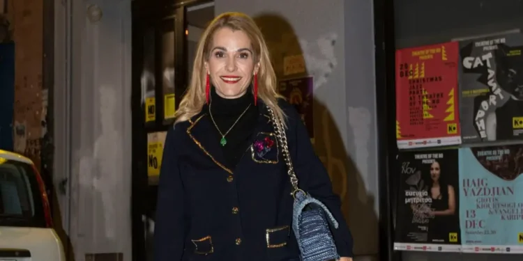 Τζένη Μπότση: «Δεν ήθελα να πω “χωριάτισσα” τη Βάνα Μπάρμπα, τους έλεγα να αλλάξουμε την ατάκα»