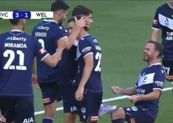 Ο Νίκος Βέργος, πρώην του Παναιτωλικού, πέτυχε χατ-τρικ στην Αυστραλία και ο Μάτα του γυάλισε το παπούτσι