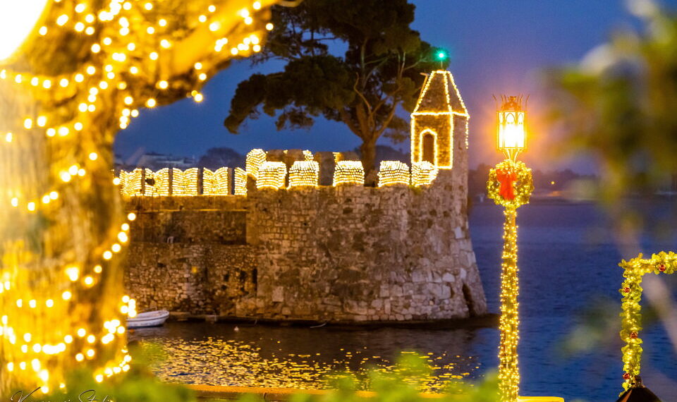 Το Πρόγραμμα Εκδηλώσεων του Δήμου Ναυπακτίας για τα Χριστούγεννα και την Πρωτοχρονιά