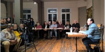 Με επιτυχία η παρουσίαση του βιβλίου του Αγρινιώτη Γεωργίου Φρούντζου >