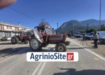 Αιτωλοακαρνανία: Νέο μπλόκο από τους αγρότες – Έκλεισαν και τη γέφυρα του Ευήνου (φωτο)