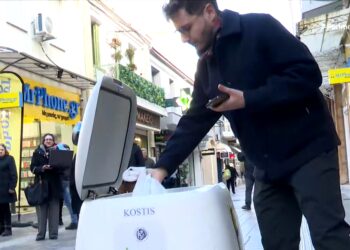 Χίος: Τα πρώτα ρομπότ «ντελιβεράδες» είναι γεγονός!