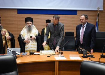 Ανταλλαγή ευχών στην Περιφέρεια Δυτικής Ελλάδας – Ν. Φαρμάκης: «Σήμερα αρχίζει ένας νέος κύκλος προσπάθειας»