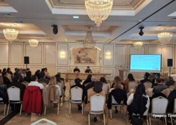 Με ομιλήτρια την Εκπαιδευτικό – Συγγραφέα κα Αγγελική Μαστρομιχαλάκη – Ζούρα πραγματοποιήθηκε η τρίτη συνάντηση της Σχολής Γονέων της Μητροπόλεως