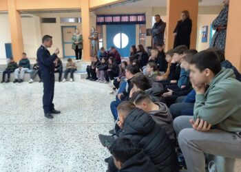 ΕΛ.ΑΣ: Ενημερωτικές ομιλίες σε μαθητές του Γυμνασίου Γουριάς Μεσολογγίου