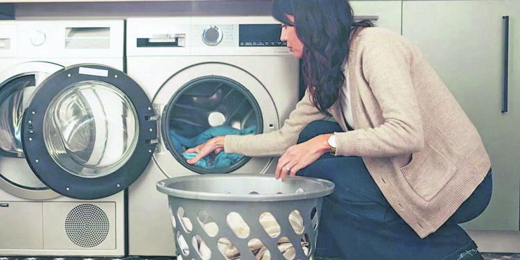 Ηλεκτρικό ρεύμα: Ερχονται τα πορτοκαλί τιμολόγια – Τι πρέπει να ξέρετε