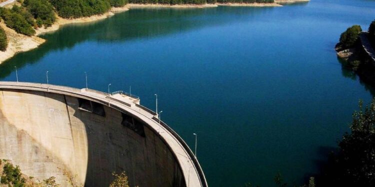 Περιφέρεια Δυτικής Ελλάδας: Ενημέρωση για λειτουργία υπερχειλιστή στο Φράγμα Πείρου – Παραπείρου