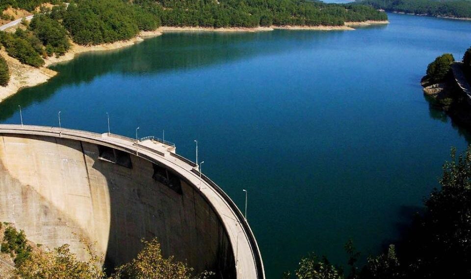 Περιφέρεια Δυτικής Ελλάδας: Ενημέρωση για λειτουργία υπερχειλιστή στο Φράγμα Πείρου – Παραπείρου