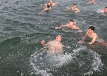 Αμφιλοχία: Τον  Σταυρό έπιασε και φέτος  ο Ορφέας Κατσικοκέρης