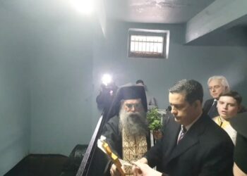 Με θρησκευτική ευλάβεια και λαμπρότητα τίμησε το Αγρίνιο τα Θεοφάνεια (βιντεο-φωτο)