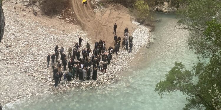 Με επιτυχία ο καθιερωμένος αγιασμός των υδάτων στο Βαλτσόρεμα Θέρμου