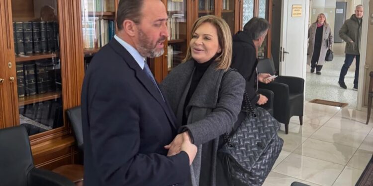 Επίσκεψη της Χριστίνας Σταρακά στο Δικαστικό Μέγαρο Μεσολογγίου