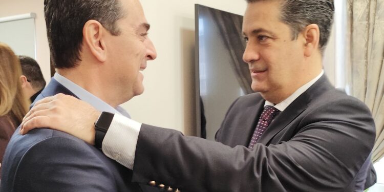 Σκρέκας-Παπαναστασίου: Όταν οι φιλοφρονήσεις συναντούν τη διεκδίκηση!