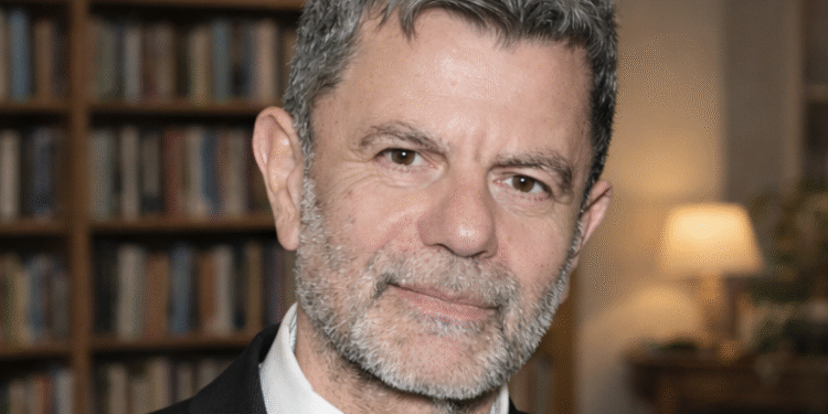 Ερμηνεύοντας τη νέα πολιτική αβεβαιότητα