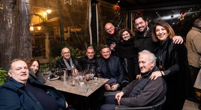 Ξανά στο προσκήνιο ο Θάνος Μωραΐτης – Παρασκήνιο επιστροφής στο ΠΑΣΟΚ μετά από καιρό σιωπής