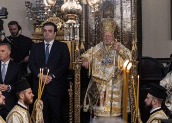 Στο Φανάρι για την εορτή των Θεοφανίων ο Κυριάκος Πιερρακάκης