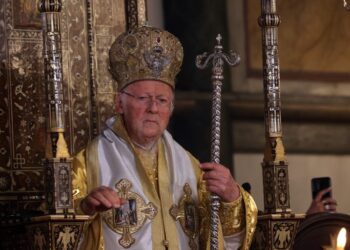 Επίθεση της ρωσικής υπηρεσίας πληροφοριών κατά του Οικουμενικού Πατριάρχη Βαρθολομαίου – Χαμηλοί τόνοι από το Πατριαρχείο