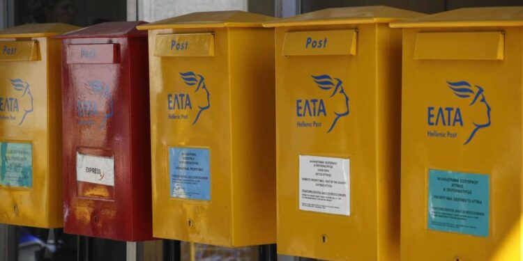 Ραγδαίες ανακατατάξεις σε τηλεπικοινωνίες και ταχυδρομεία το 2024 – Σχεδόν 180 πάροχοι έφυγαν από την αγορά