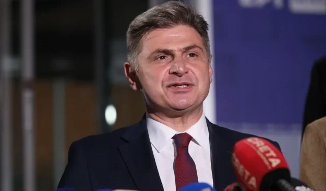 ΣΥΡΙΖΑ: Προς διαγραφή ο Νίκος Φαραντούρης