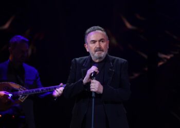 Σταμάτης Γονίδης: Backstage φωτογραφίες από το νέο του video clip