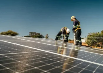 Τρίτη στην Ευρώπη η Ελλάδα στην ηλιακή ενέργεια