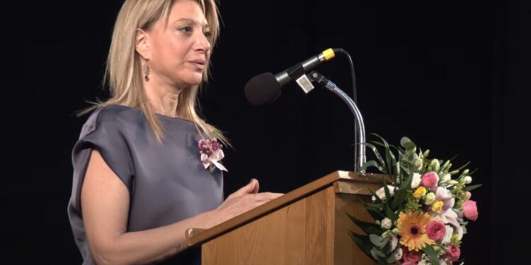 Φουντώνουν οι συζητήσεις και οι αντιπαραθέσεις για το κόμμα της Μαρίας Καρυστιανού – Τι απαντά στους συγγενείς των θυμάτων των Τεμπών