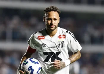 Νεϊμάρ και Σάντος συνεχίζουν μαζί έως το τέλος του 2026