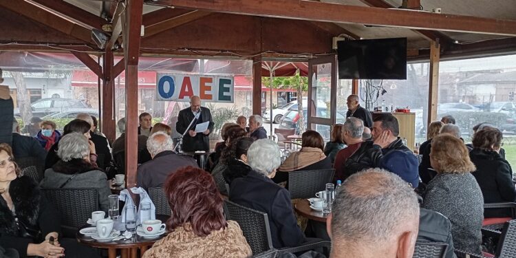 Σε κλίμα ζεστασιάς και συναδελφικότητας η κοπή της πρωτοχρονιάτικης πίτας του Σωματείου Συνταξιούχων ΟΑΕΕ Ακαρνανίας