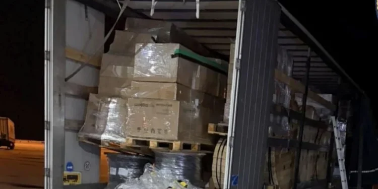 Προφυλακιστέος 45χρονος έμπορος για τα 130 κιλά κάνναβης που εντοπίστηκαν στο πορθμείο Ρίου – Αντιρρίου