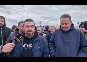 Οι αγρότες του μπλόκου Μικροθήβων ζητούν άμεσο διάλογο με την κυβέρνηση