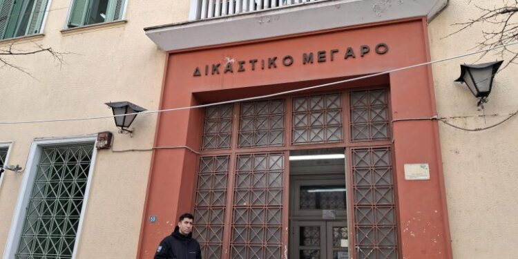 Σέρρες: Ενώπιον του εισαγγελέα ο 16χρονος για ανθρωποκτονία από πρόθεση – Τι λέει ο δικηγόρος του