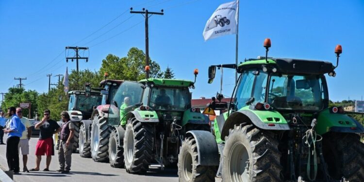 Ανακοινώνεται το πακέτο για τους αγρότες
