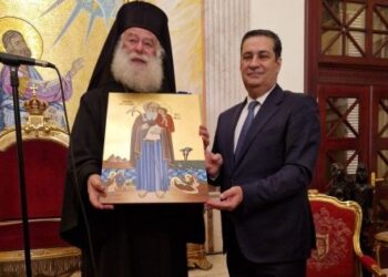 Ο Γιώργος Παπαναστασίου, ηγήθηκε της αποστολής της ΚΕΔΕ στο Πατριαρχείο Αλεξανδρείας