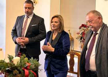 Χριστίνα Σταρακά: Συγκίνηση σε εκδήλωση αφιερωμένη σε όσους υπηρέτησαν τη θέση του χωρικού Αντιπεριφερειάρχη Αιτωλοακαρνανίας – Στον Γιάννη Τσιλίκα αφιέρωσε την τιμητική απονομή