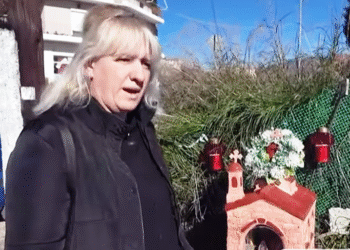 Αγρίνιο: Η συγκλονιστική εξομολόγηση της μητέρας ένα χρόνο μετά το τροχαίο και το θάνατο των δύο παιδιών της (βίντεο)