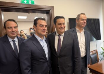 Επίσκεψη στο Δημαρχείο Αγρινίου από Σκρέκα-Κονταδάκη – Τα φλέγοντα θέματα της πόλης έθεσε ο Γ. Παπαναστασίου (φωτο – βίντεο)