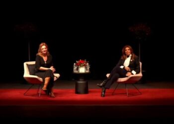 Μιμή Ντενίση στο Αγρίνιο: Εξέλιξη για την πόλη, προβληματισμός για το Μεσολόγγι