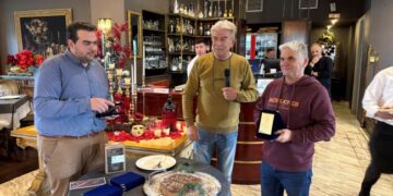 Η Ένωση Ραδιοερασιτεχνών Δυτικής Ελλάδας έκοψε τη Βασιλόπιτα και γιόρτασε 40 χρόνια στον αέρα