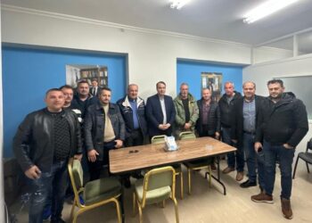 Θανάσης Παπαθανάσης: Συνάντηση με τους εκπροσώπους των Αυτοκινητιστών Ταξί της Αιτωλοακαρνανίας
