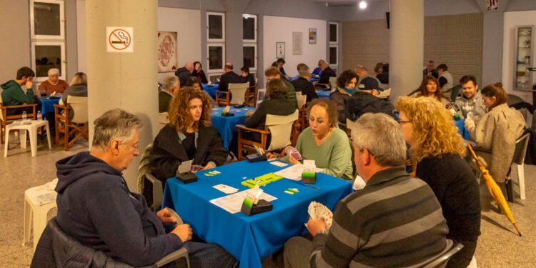 Δ. Αγρινίου – Κοπή πίτας Ομίλου Μπρίτζ